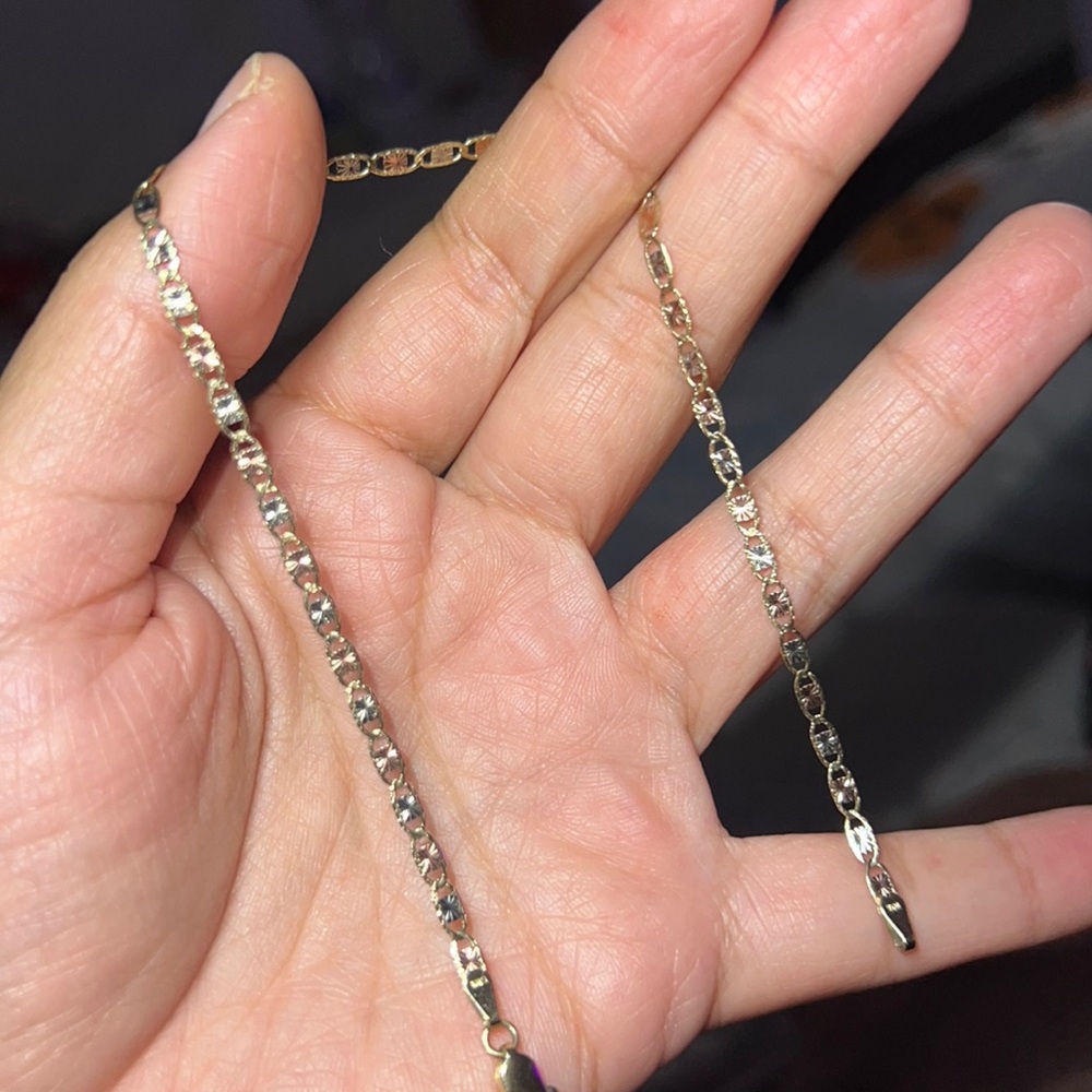 2.7 tricolor textured Valentino mariner anklet real 10kt gold  10 inches